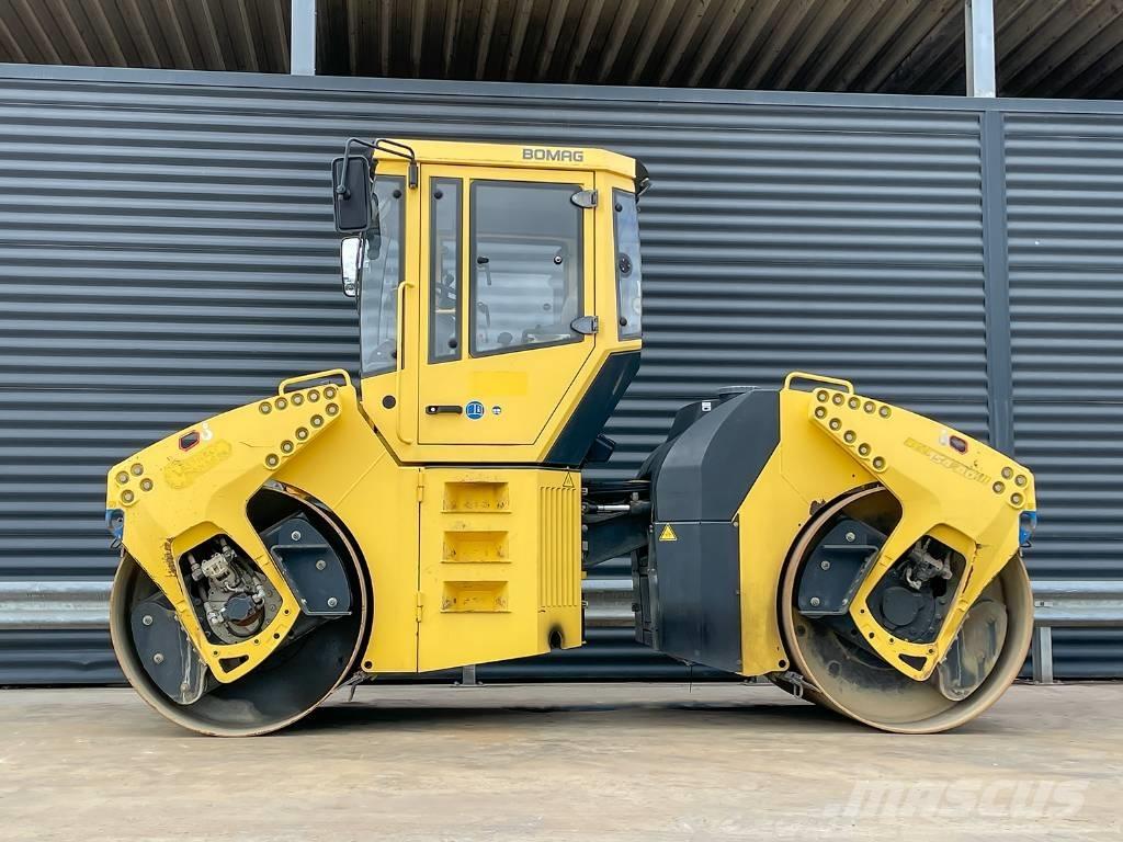 Bomag BW 154 AD-4 Rouleaux tandem
