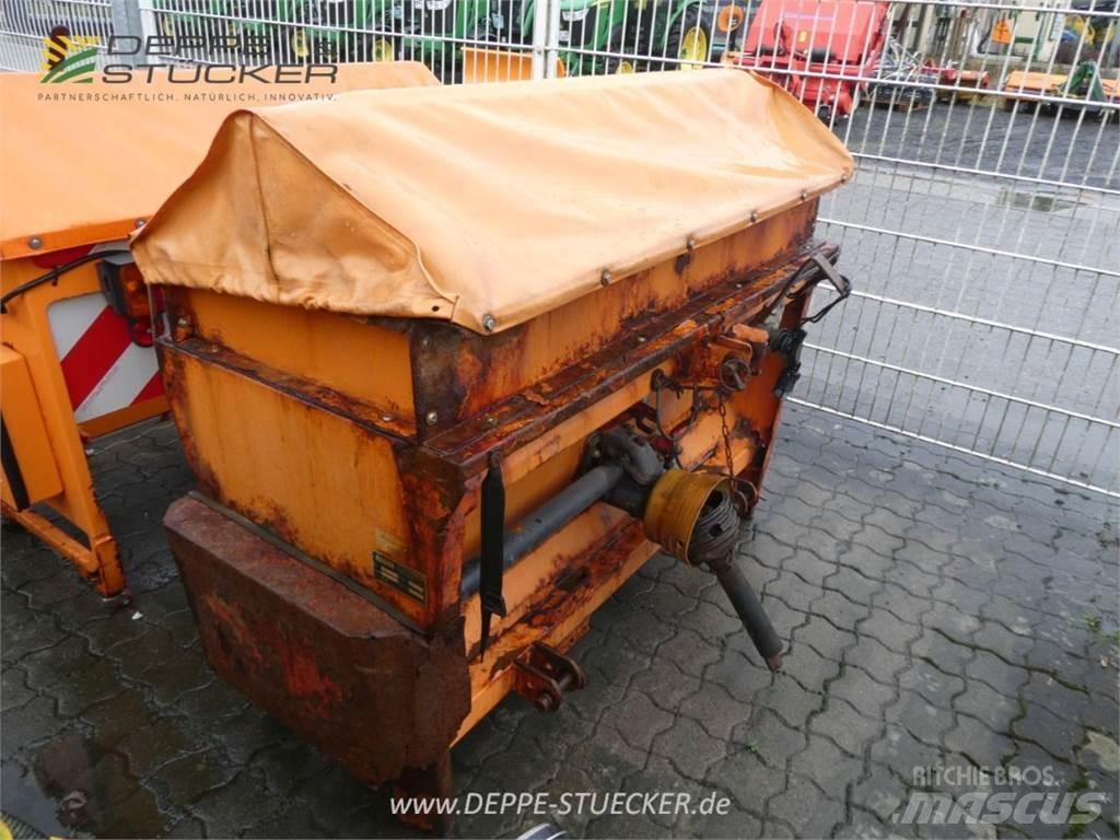 Rauch UKS 120 Sableuse et saleuse