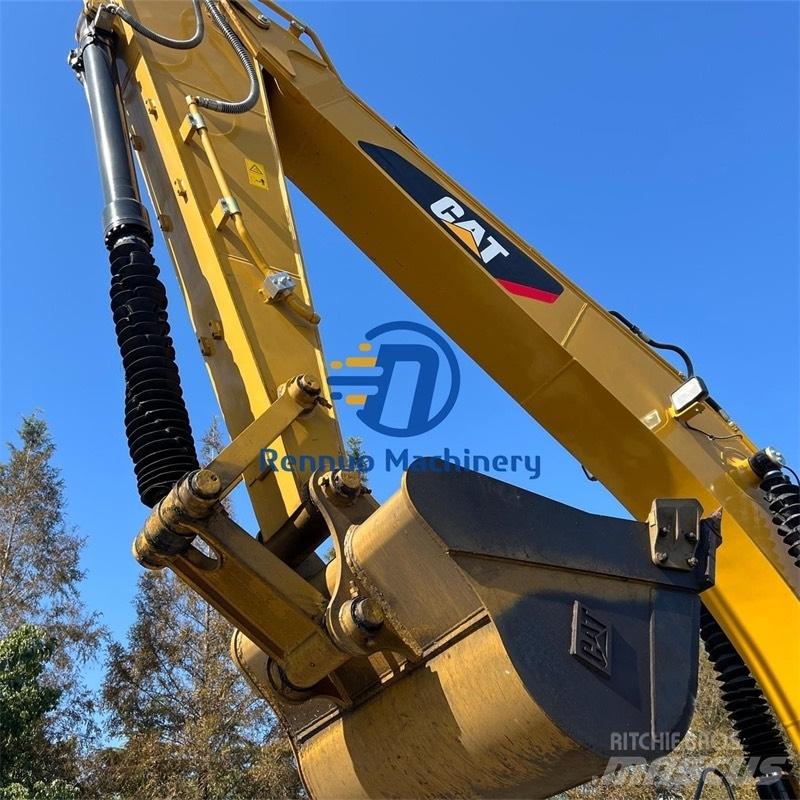 CAT 323D2 Pelle sur chenilles