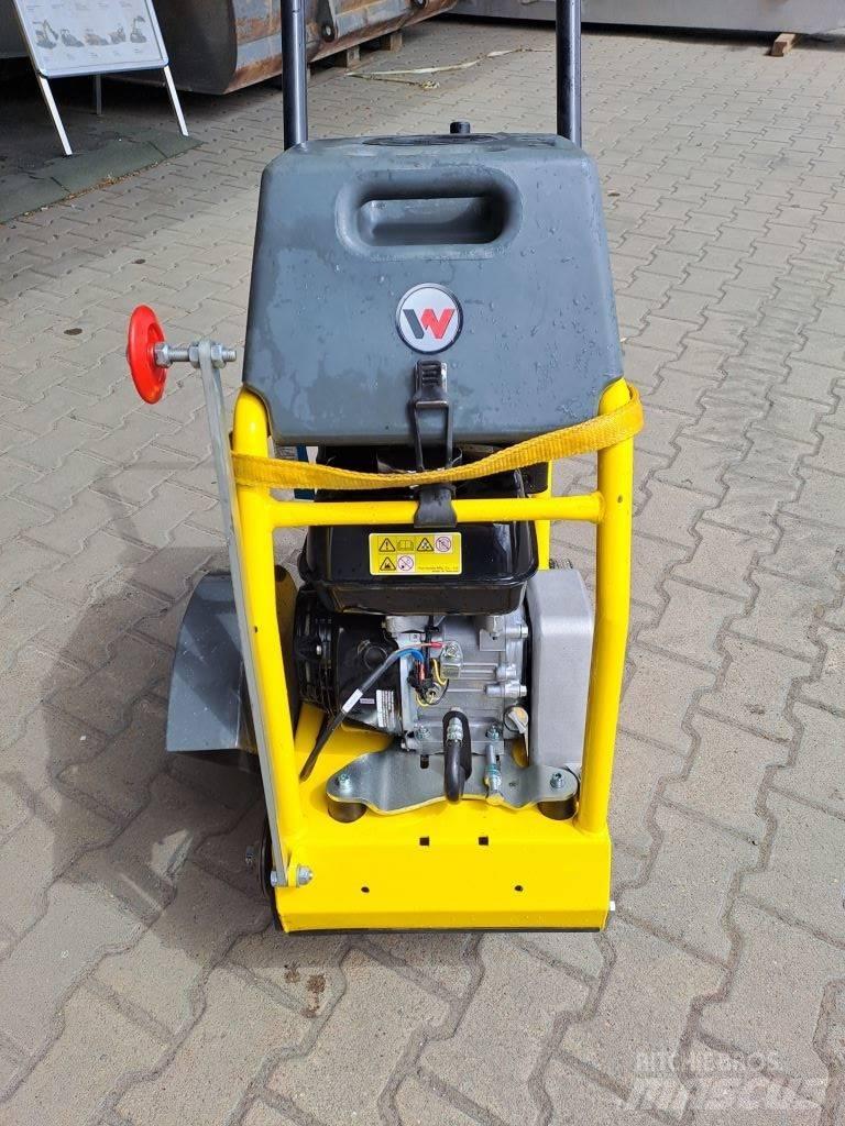 Wacker Neuson BFS735 Scie à roche et béton