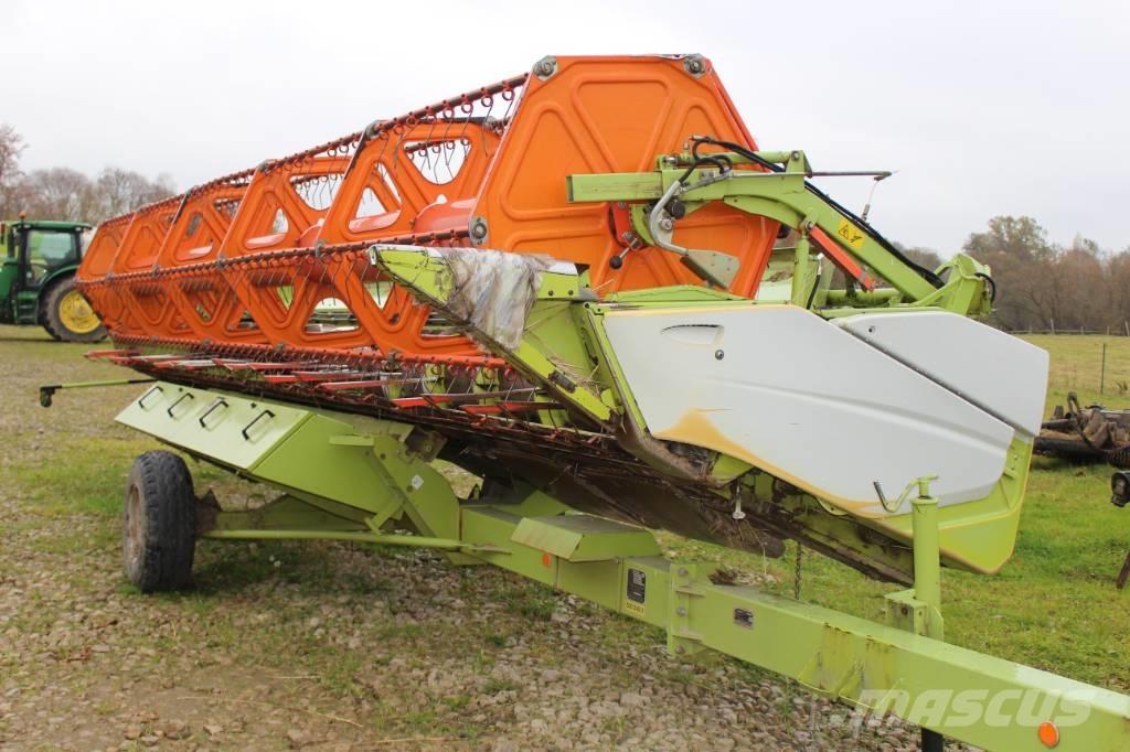 CLAAS Tucano 480 Moissonneuse batteuse