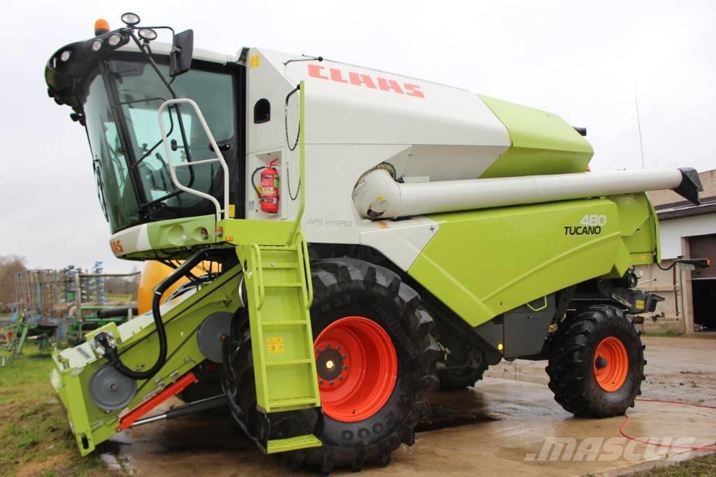 CLAAS Tucano 480 Moissonneuse batteuse