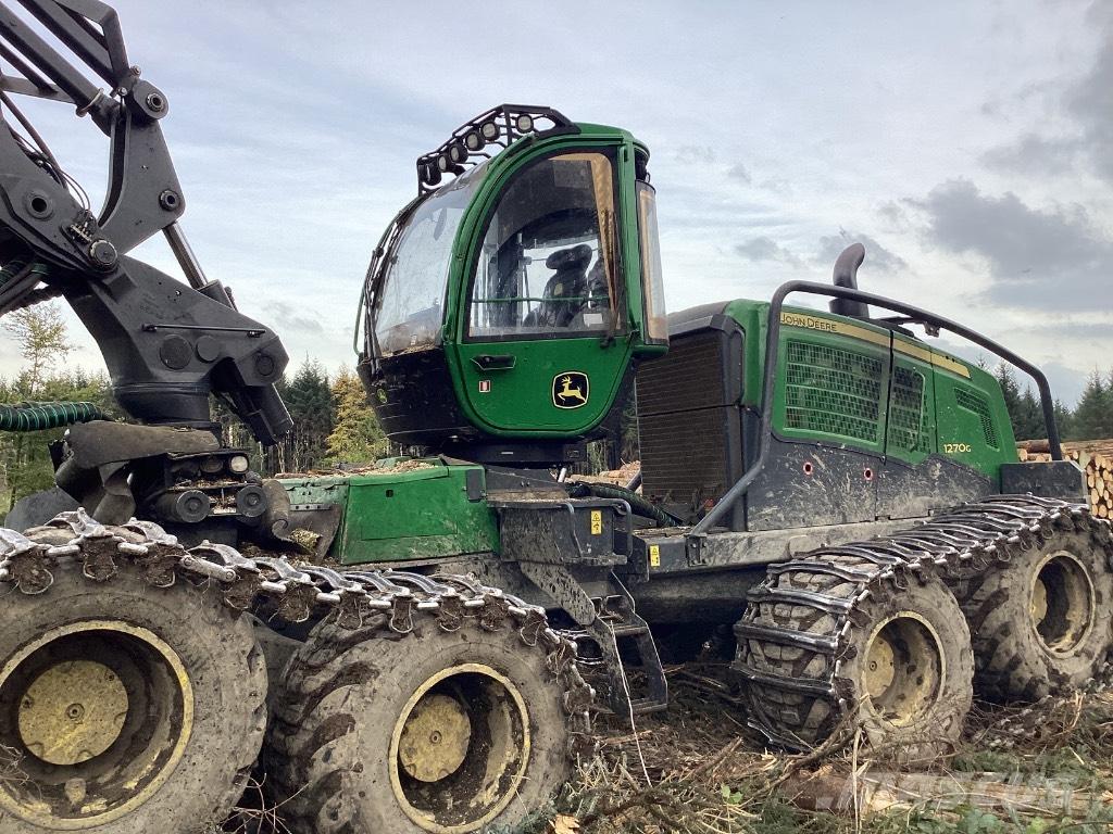 John Deere 1270G Abatteuse
