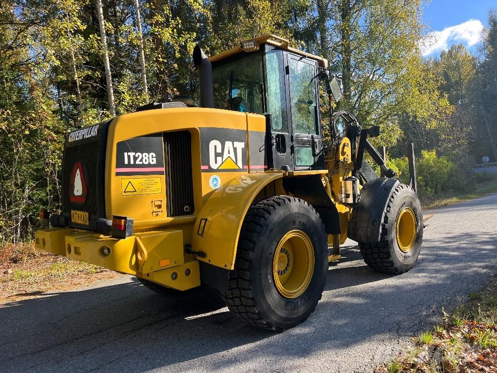 CAT IT 28 G Chargeuse sur pneus