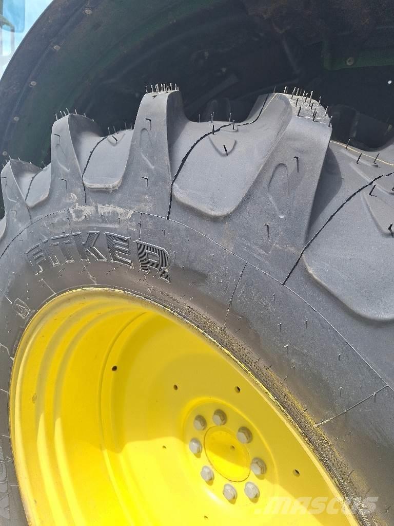 John Deere 6110R Tracteur