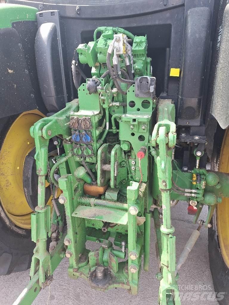 John Deere 6110R Tracteur