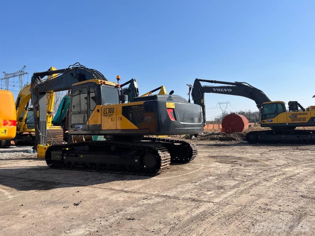 Volvo EC 300 D L Pelle sur chenilles