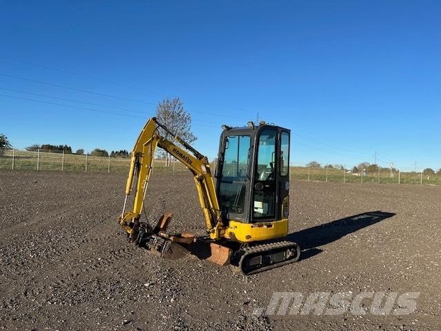 Komatsu PC16R HS Mini pelle < 7t