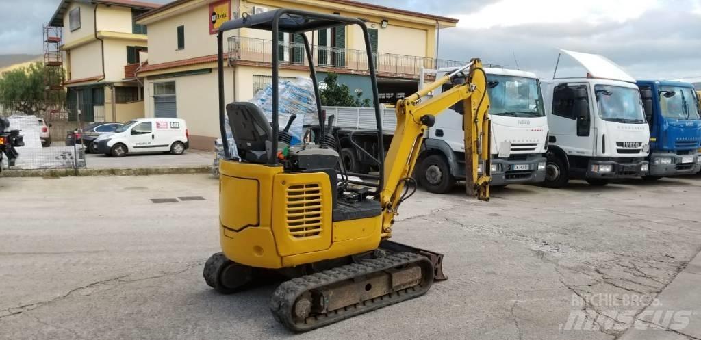 Komatsu PC14R-3HS Mini pelle < 7t