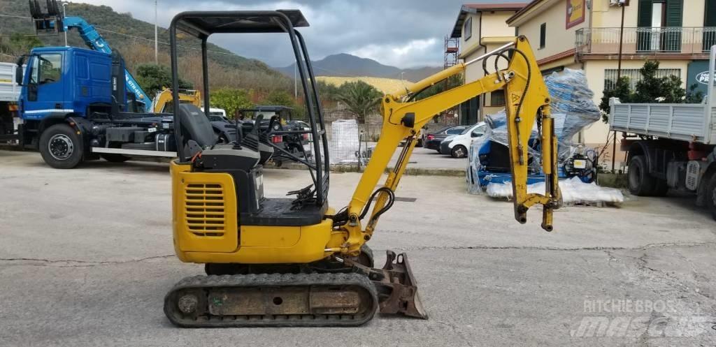 Komatsu PC14R-3HS Mini pelle < 7t