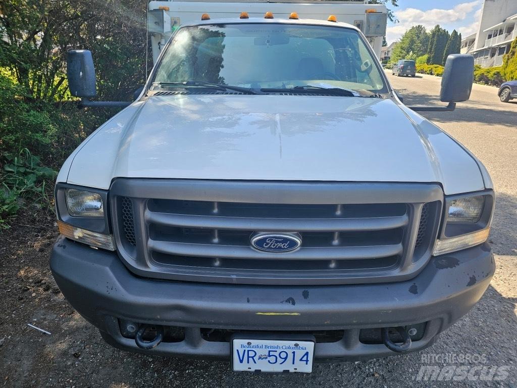Ford F 350 Autre fourgon / utilitaire