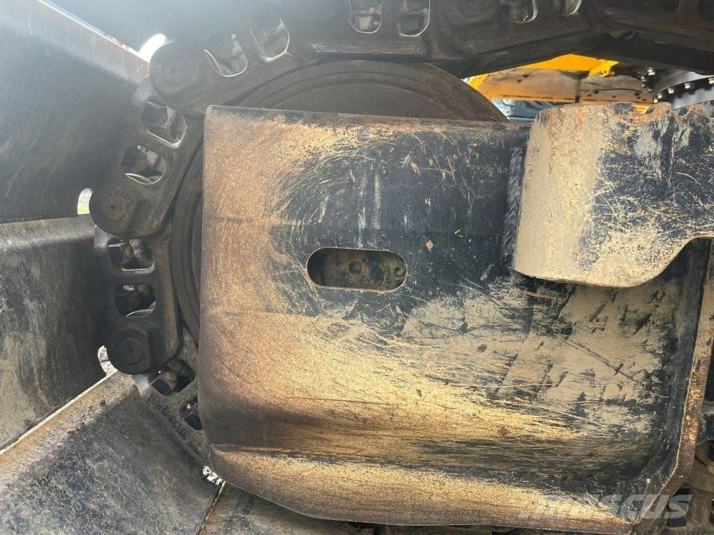 JCB 140 X LC Pelle sur chenilles