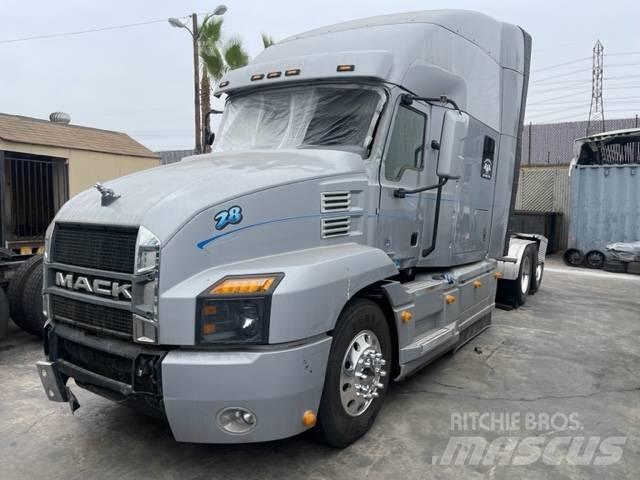 Mack Anthem Tracteur routier