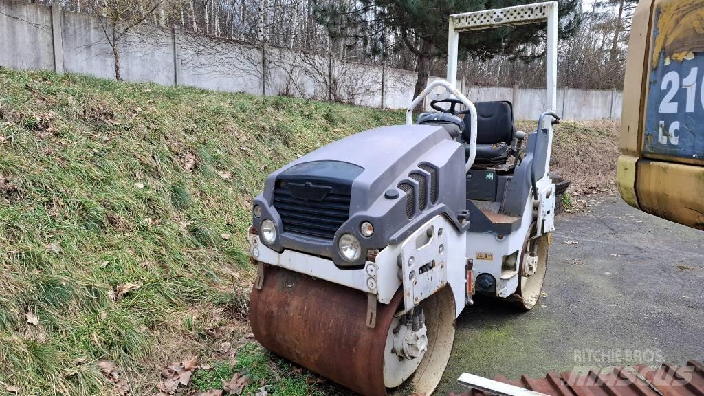 Hamm HD 10 VV Rouleaux tandem