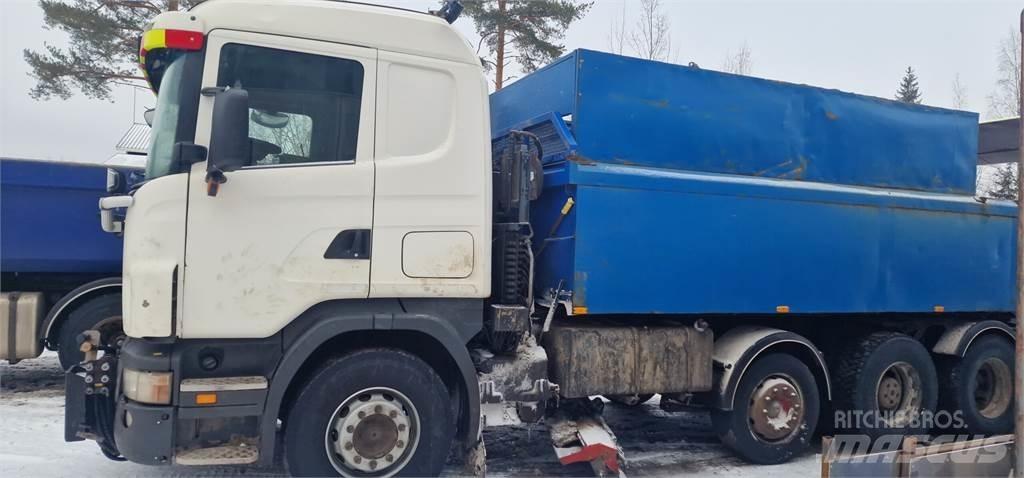 Scania R124 Camions et véhicules municipaux