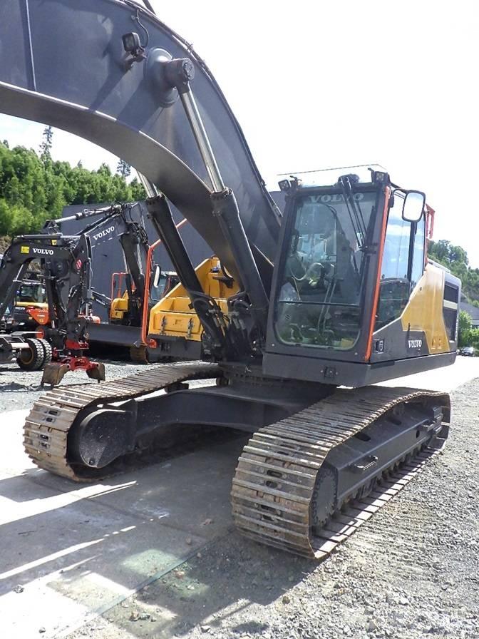 Volvo EC 300 E Pelle sur chenilles