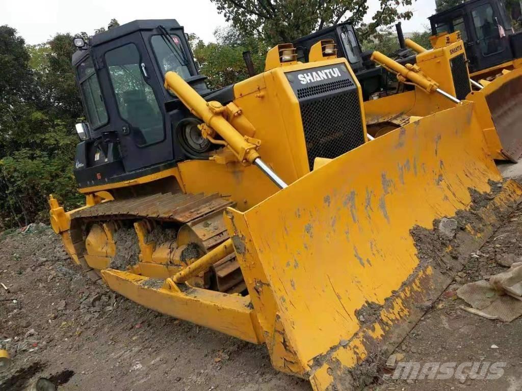 Shantui SD16 Bouteurs sur chenilles