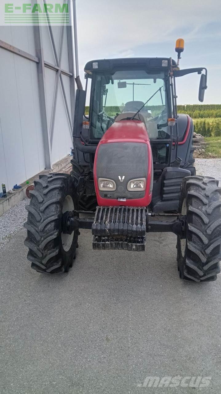 Valtra N101 PRO Tracteur