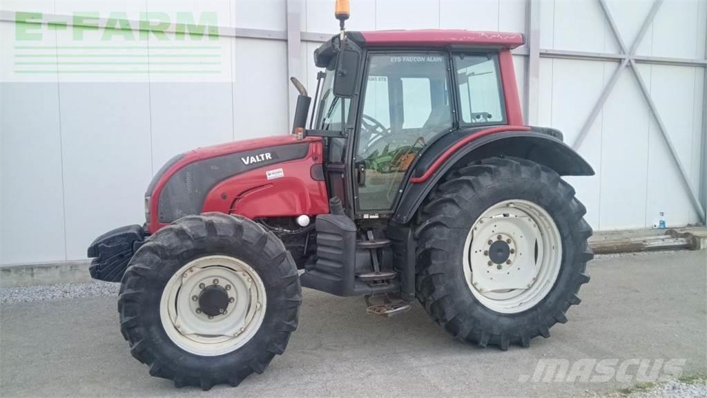 Valtra N101 PRO Tracteur