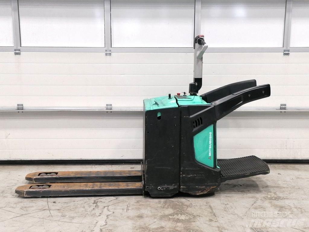 Mitsubishi PBV20N2 Transpalette accompagnant