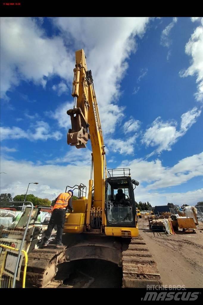 Komatsu PC 210 LC-11 Pelle sur chenilles