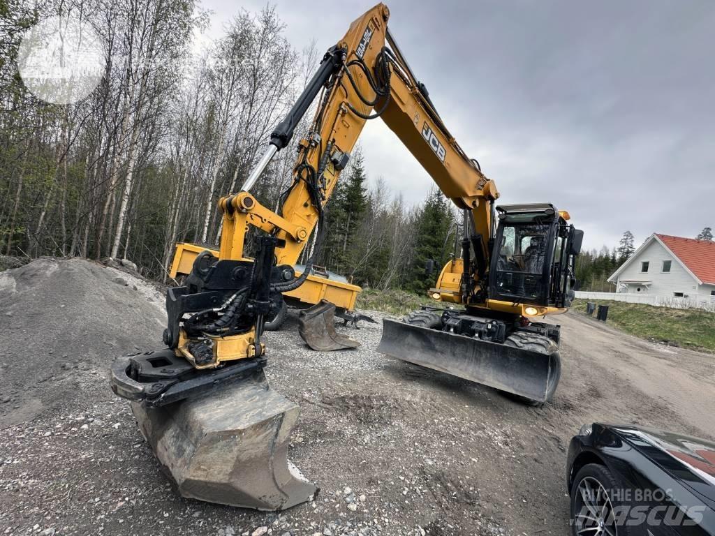 JCB JS 145 W Pelle sur pneus