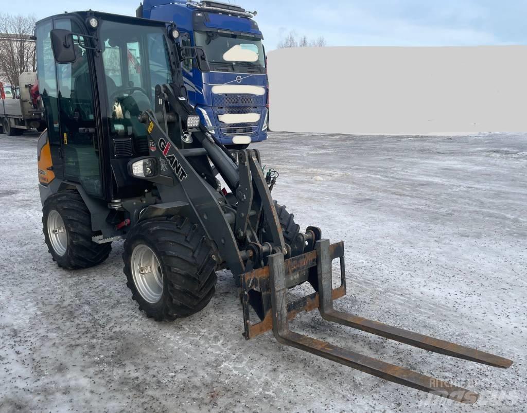 Gigant 2200 E Mini chargeuse