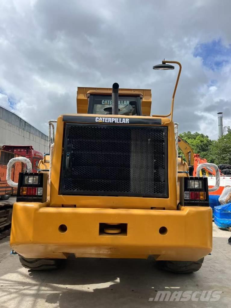 CAT 966 H Chargeuse sur pneus