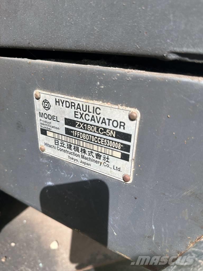 Hitachi ZX 180 LC Pelle sur chenilles