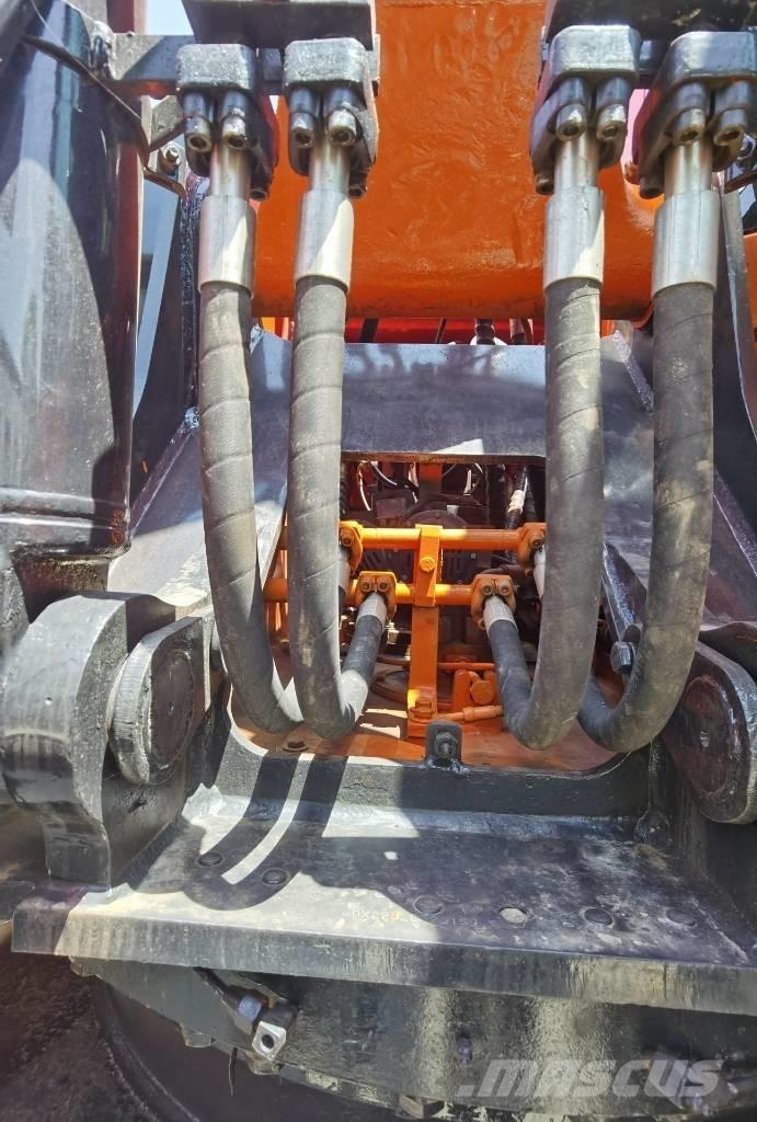 Doosan DX 225 LC-9C Pelle sur chenilles