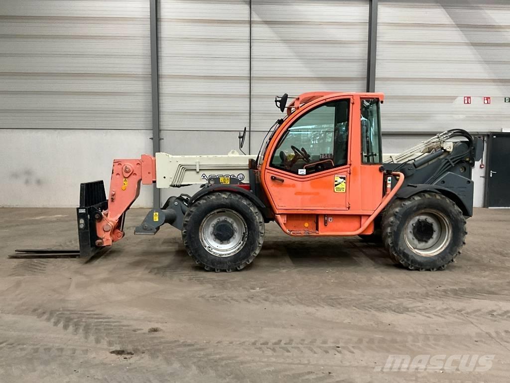 JLG 3513 Chariot télescopique