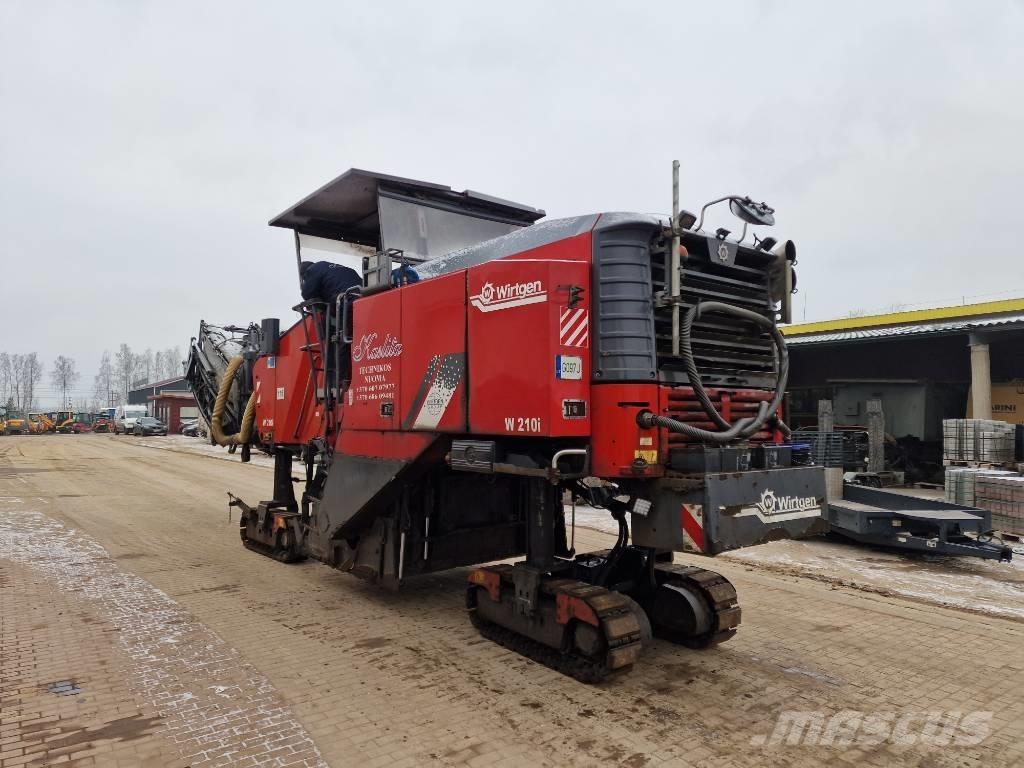 Wirtgen W 210i Fraiseuse à froid