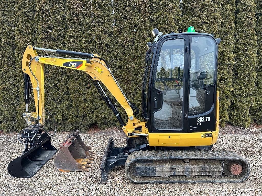 CAT 302.7 D CR Mini pelle < 7t