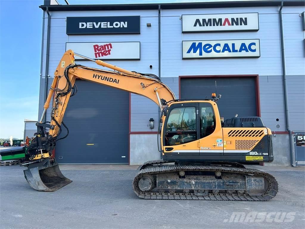 Hyundai R180LC-9A Pelle sur chenilles