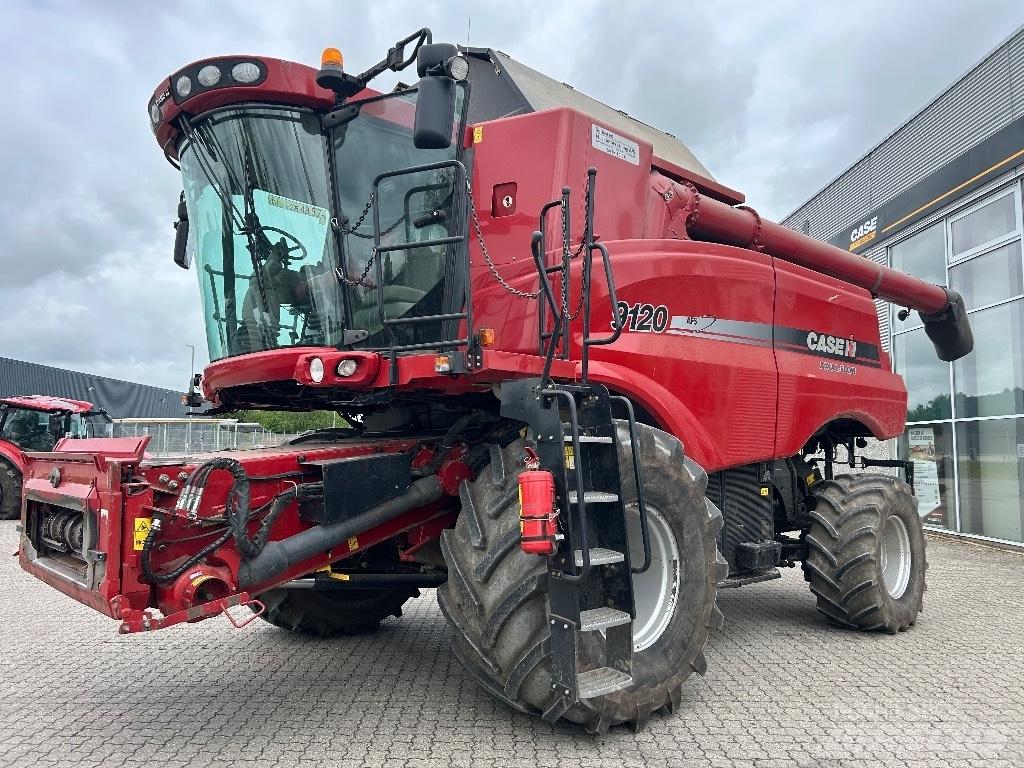 Case IH 9120 Moissonneuse batteuse