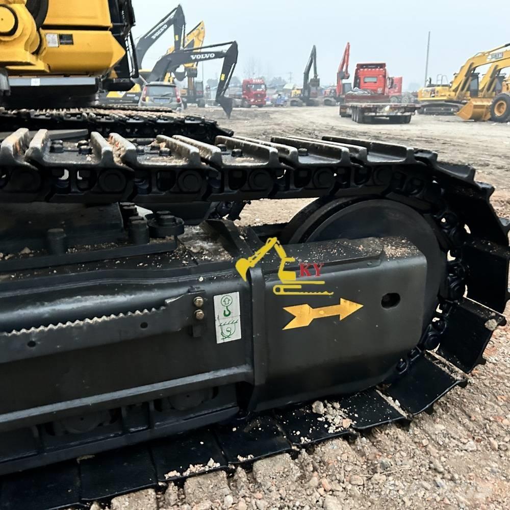 Komatsu PC 450-8 Pelle sur chenilles