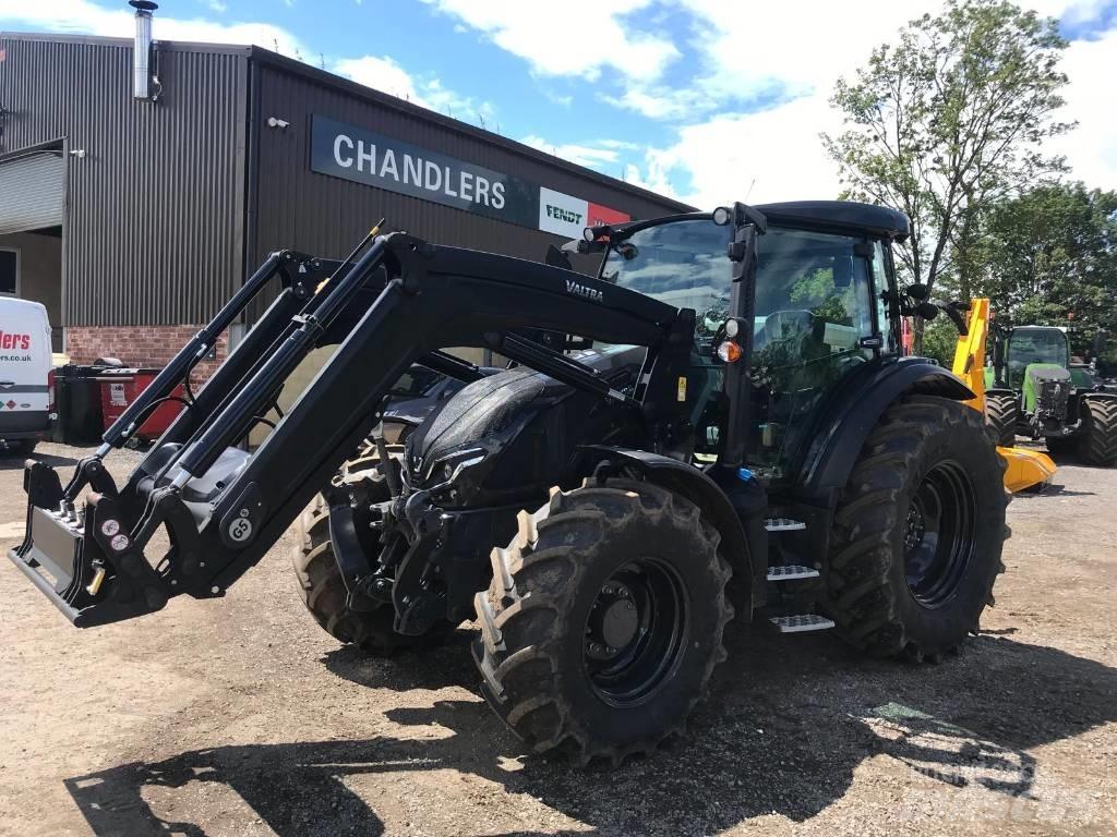 Valtra G 135 A Tracteur