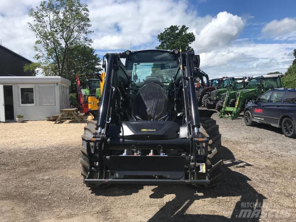 Valtra G 135 A Tracteur