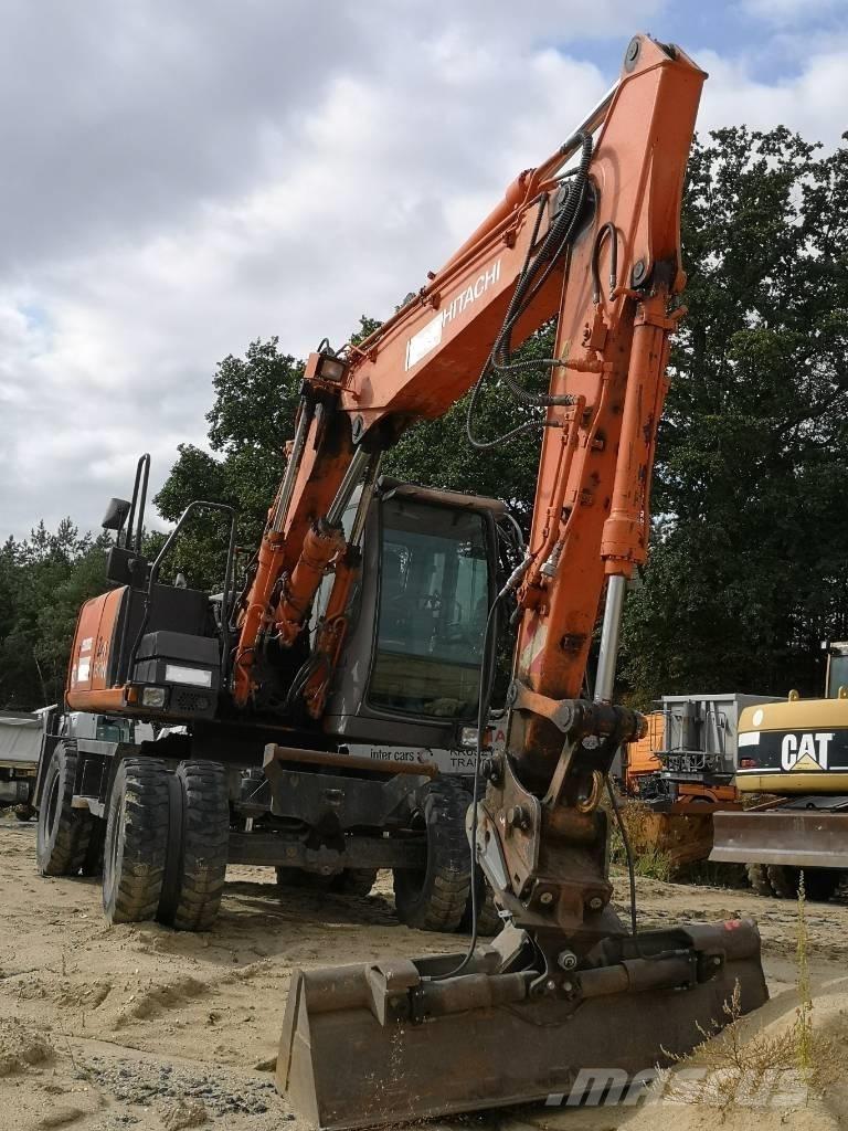 Hitachi ZX 130 W Pelle sur pneus
