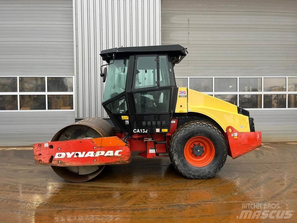 Dynapac CA152D Rouleaux monocylindre
