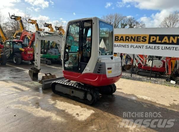 Takeuchi TB 228 Mini pelle < 7t