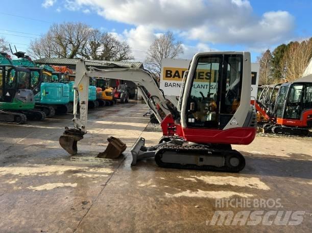 Takeuchi TB 228 Mini pelle < 7t