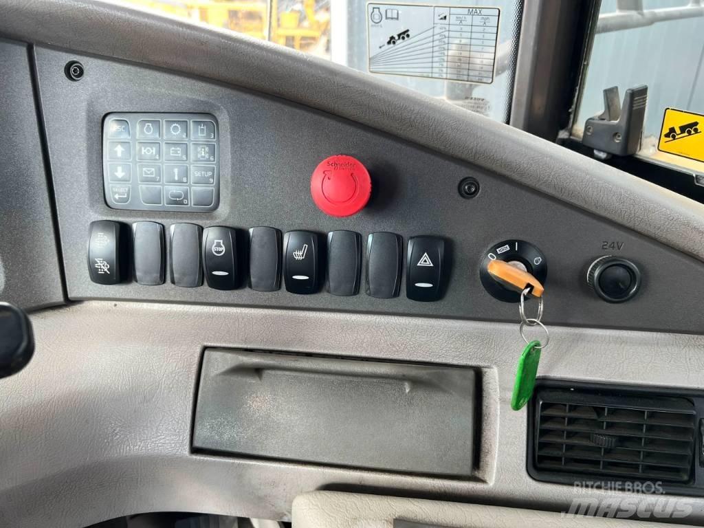 Volvo A35G Tombereau articulé