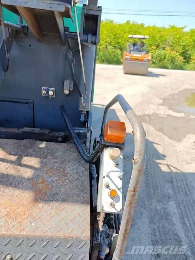 XCMG RP 453 L Finisseur