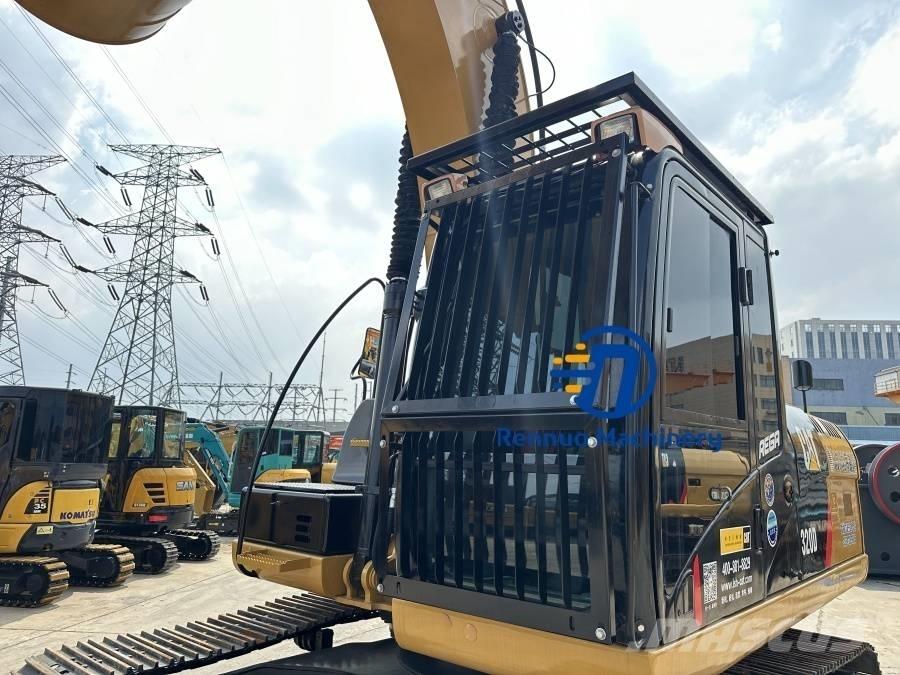 CAT 320D Pelle sur chenilles