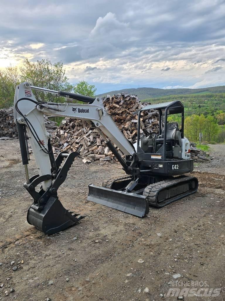 Bobcat E42 Mini pelle < 7t