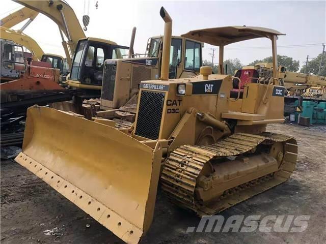 CAT D3C Bouteurs sur chenilles