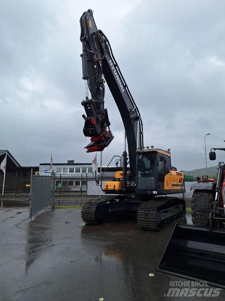 Hyundai HX 300 AL Pelle sur chenilles