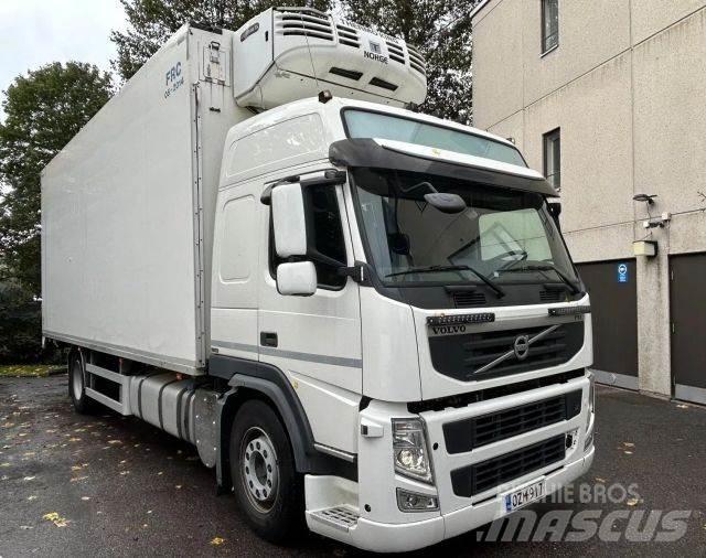 Volvo FM-4X2R Camion Fourgon
