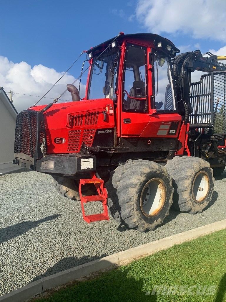 Komatsu 835 Porteur